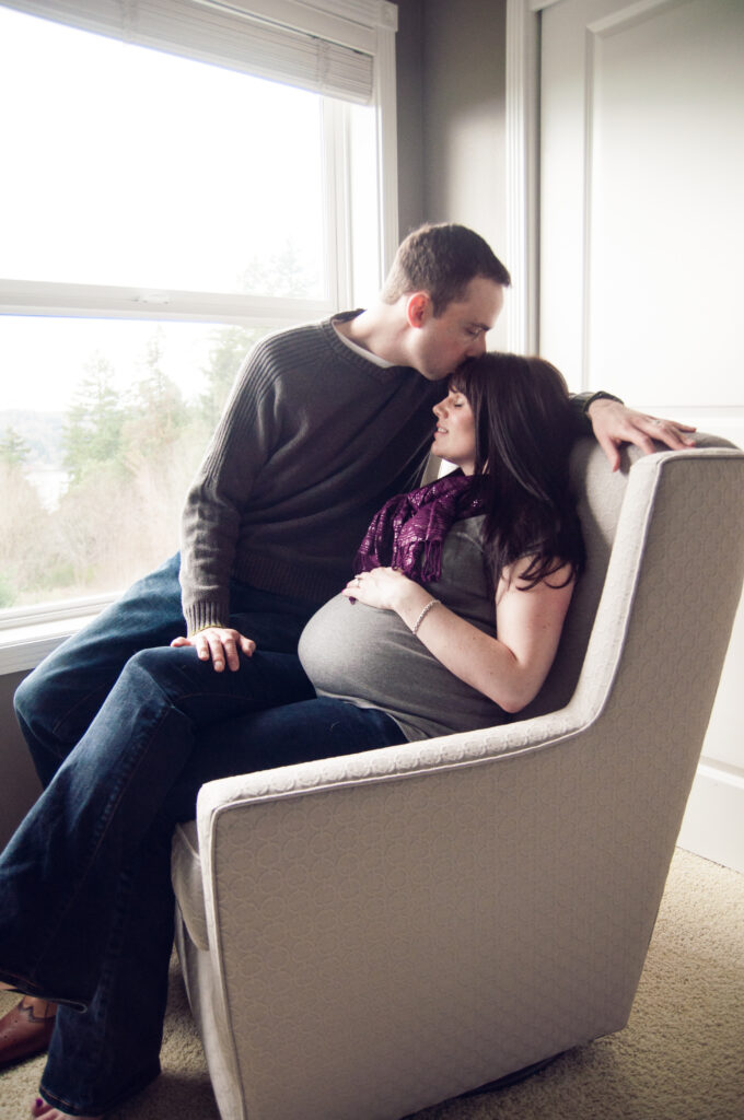 Maternity photos at home