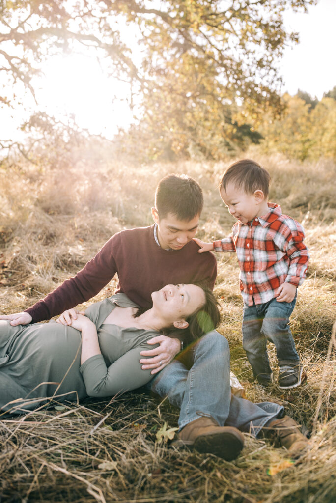 Maternity photos at Fort Steilacoom park