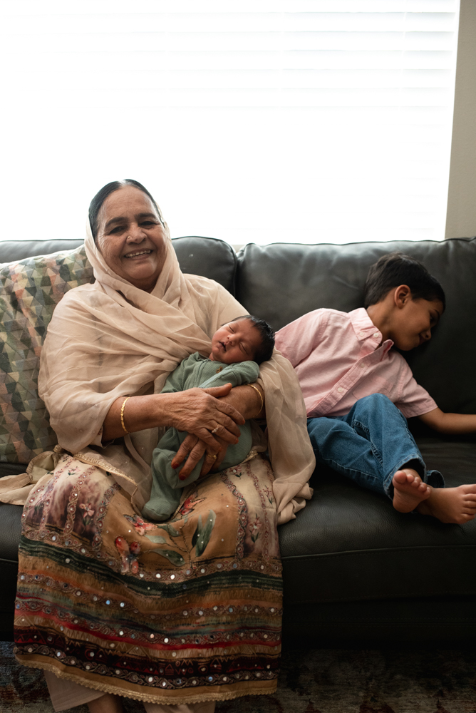 Including grandparents in a newborn photo shoot